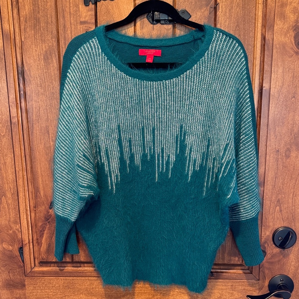 Jennifer Lopez Teal and Cream Crew Neck Sweater
